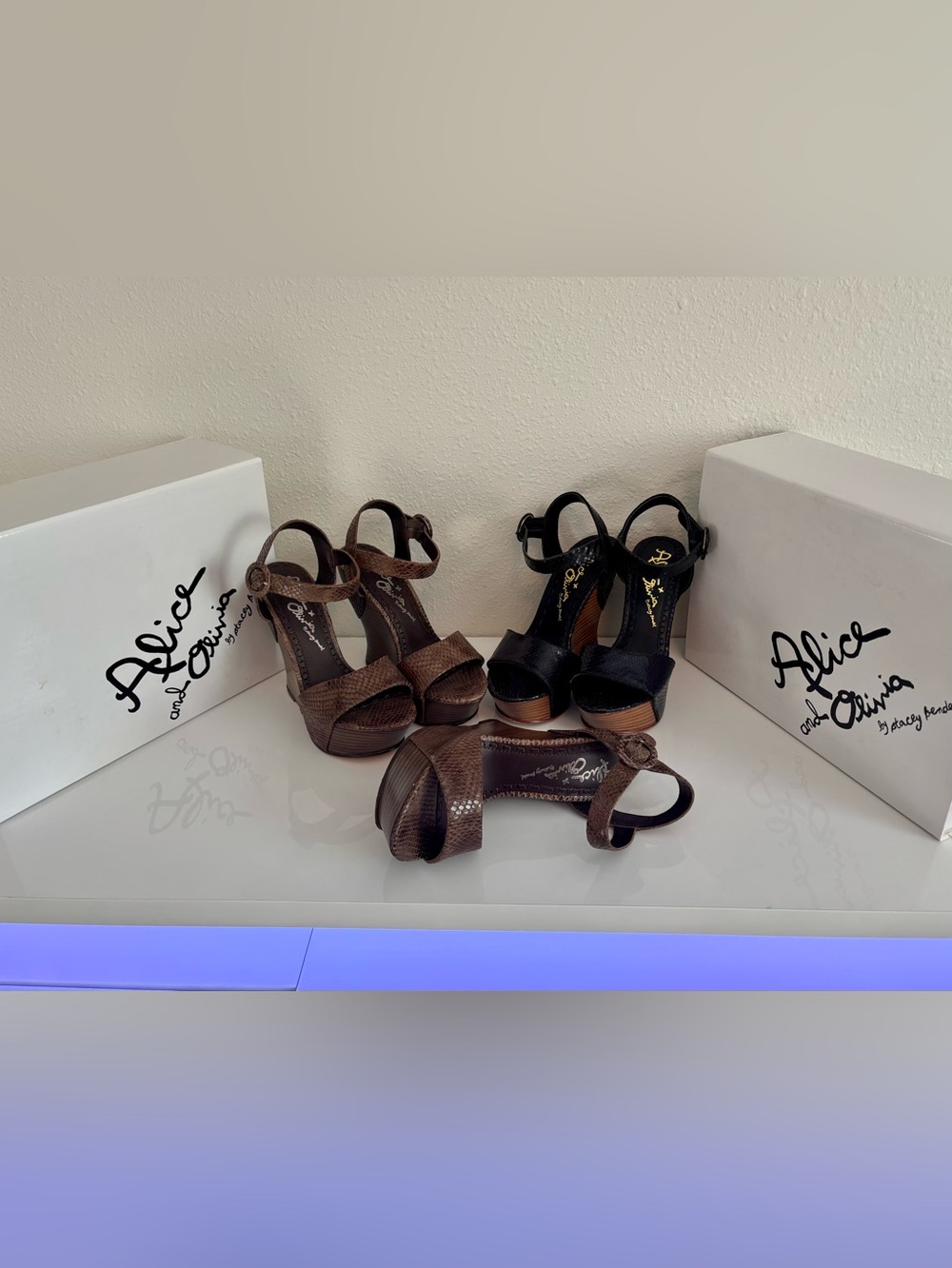 Alice + Olivia Platform Wedges Brown &Black Snake Embossed Heels 39.5+Extra Shoe